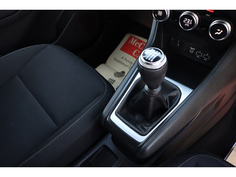 Used Renault Captur 2021 for sale - 77250863: Photo 38