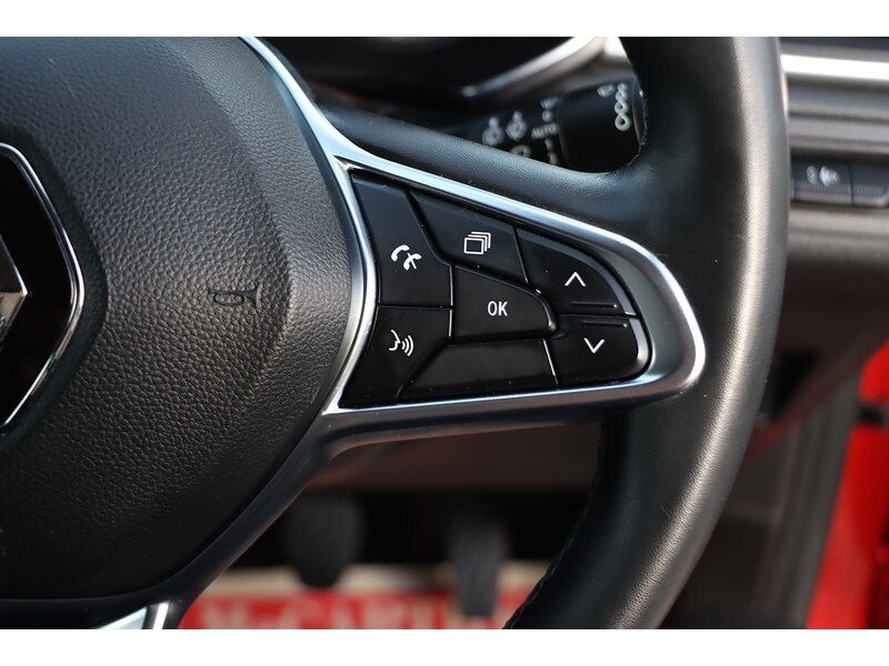 Used Renault Captur 2021 for sale - 77250863: Photo 41