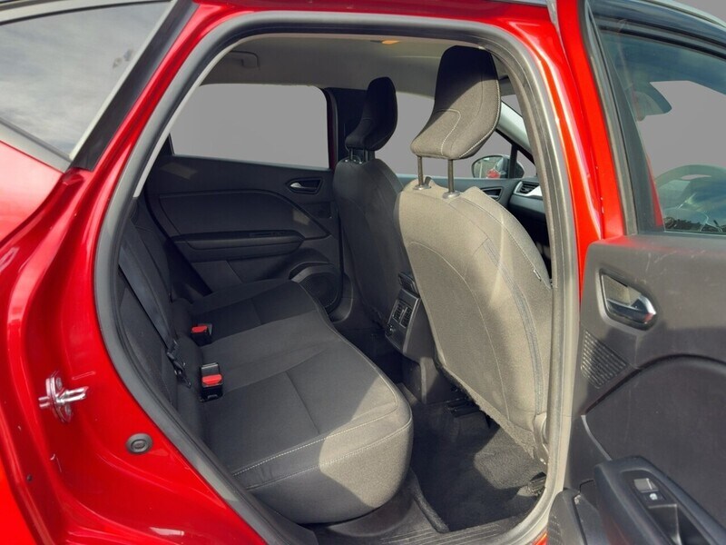 Used Renault Captur 2021 for sale - 77250863: Photo 42