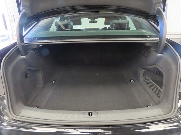 Used Audi A4 2018 for sale - 76197302: Photo 11