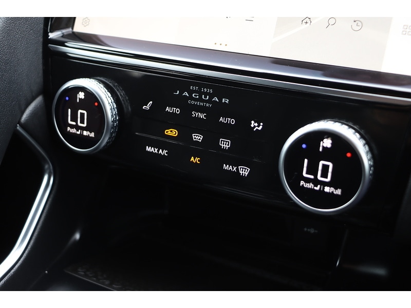 Used Jaguar E-Pace 2021 for sale - 76113609: Photo 13