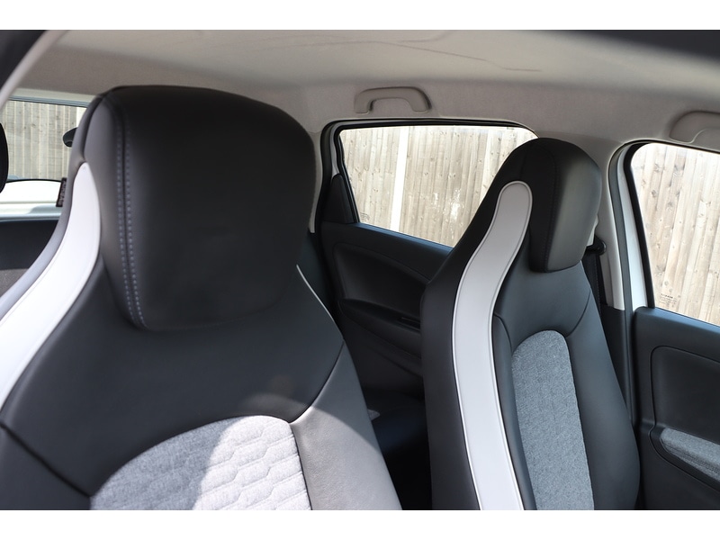 Used Renault Zoe 2020 for sale - 76009413: Photo 17