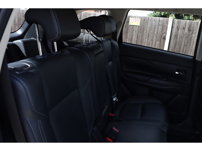 Used Mitsubishi Outlander 2020 for sale - 75877987: Photo 15