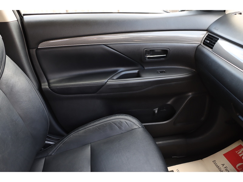 Used Mitsubishi Outlander 2020 for sale - 75877987: Photo 33