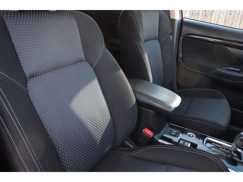 Used Mitsubishi Outlander 2020 for sale - 77651140: Photo 21