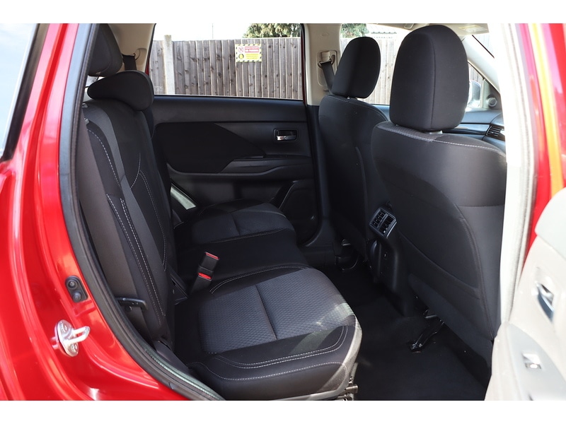 Used Mitsubishi Outlander 2020 for sale - 77651140: Photo 24