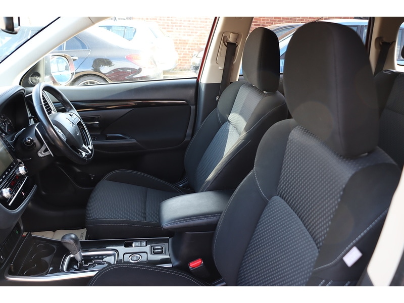 Used Mitsubishi Outlander 2020 for sale - 77651140: Photo 29