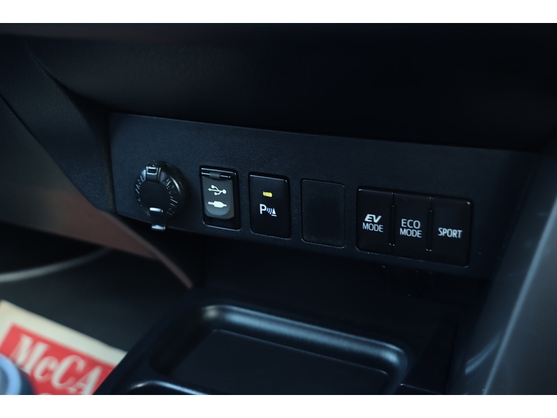 Used Toyota RAV4 2016 for sale - 76791214: Photo 30