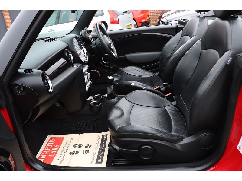 Used MINI Convertible 2010 for sale - 76791209: Photo 28
