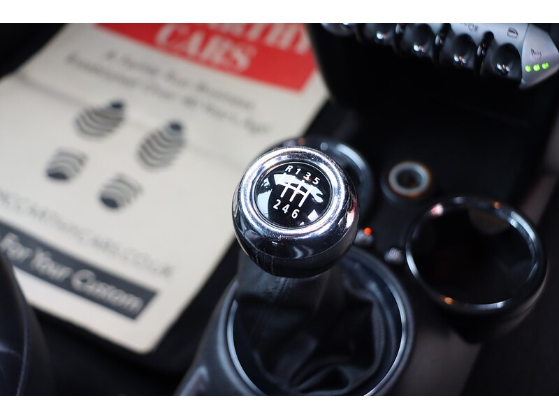 Used MINI Convertible 2010 for sale - 76791209: Photo 30