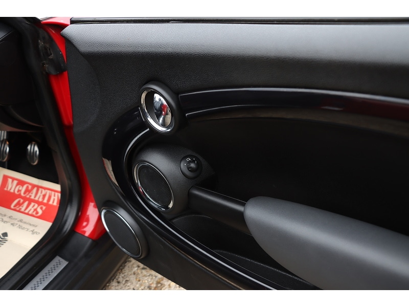 Used MINI Convertible 2010 for sale - 76791209: Photo 42