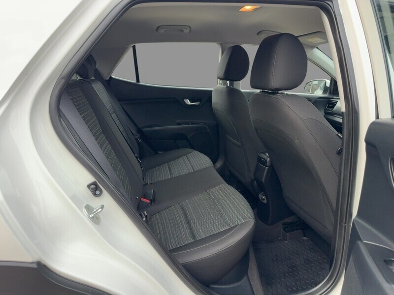 Used Kia Stonic 2021 for sale - 76148370: Photo 15
