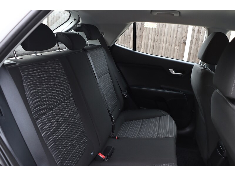 Used Kia Stonic 2021 for sale - 76148370: Photo 30