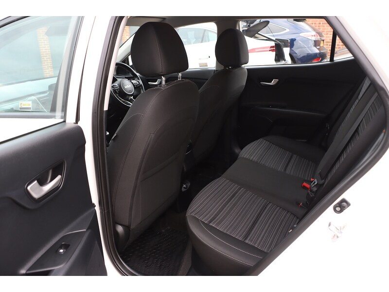 Used Kia Stonic 2021 for sale - 76148370: Photo 36