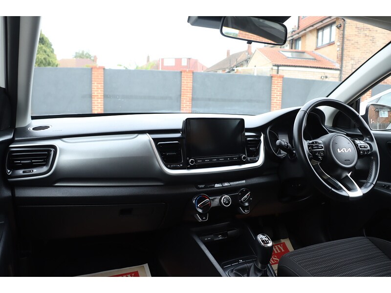Used Kia Stonic 2021 for sale - 76148370: Photo 37