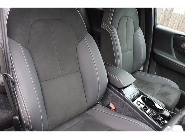 Used Volvo XC40 2022 for sale - 76148366: Photo 10