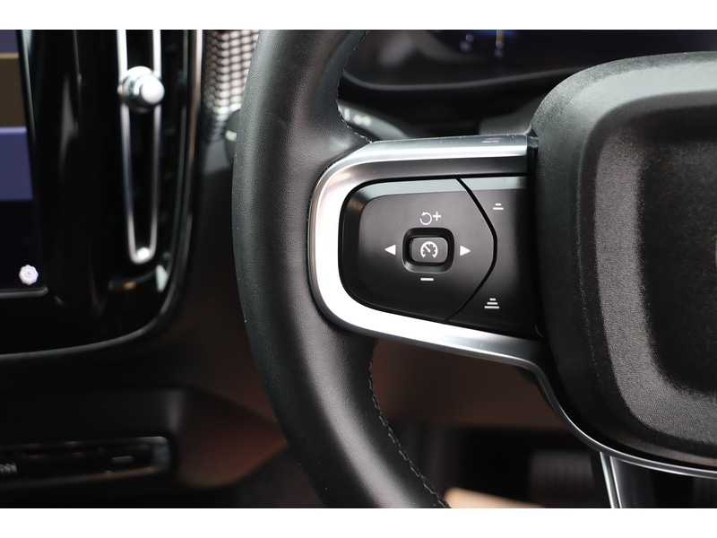 Used Volvo XC40 2022 for sale - 76148366: Photo 37