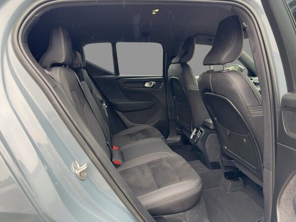 Used Volvo XC40 2022 for sale - 76148366: Photo 46
