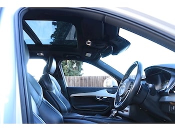 Used Volvo XC90 2017 for sale - 79392493: Photo