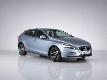 Used Volvo V40 2018 for sale - 79810402: Photo