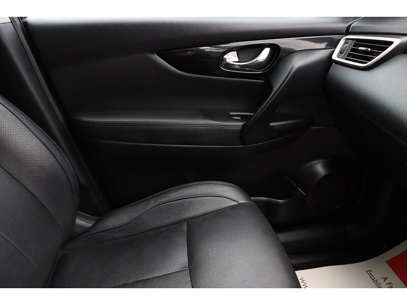 Used Nissan Qashqai 2015 for sale - 78054252: Photo 35