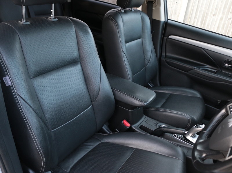 Used Mitsubishi Outlander 2015 for sale - 77027657: Photo 17