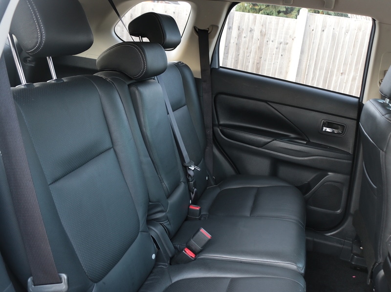 Used Mitsubishi Outlander 2015 for sale - 77027657: Photo 20