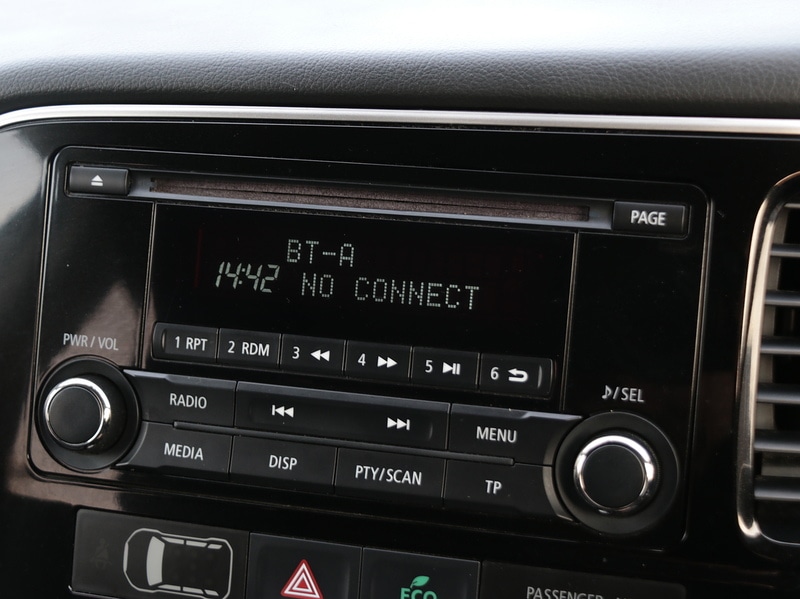 Used Mitsubishi Outlander 2015 for sale - 77027657: Photo 29