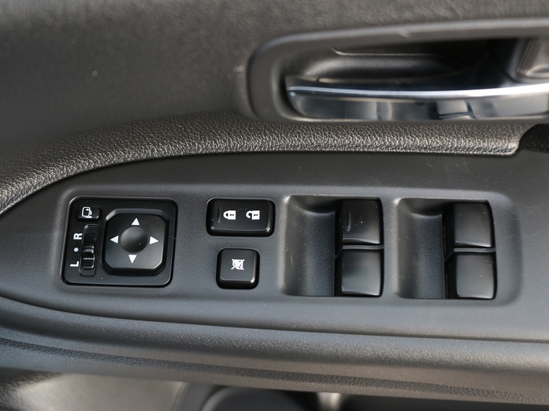 Used Mitsubishi Outlander 2015 for sale - 77027657: Photo 39