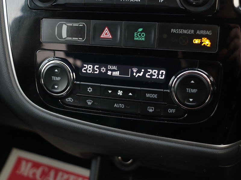 Used Mitsubishi Outlander 2015 for sale - 77027657: Photo 51