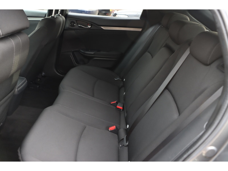 Used Honda Civic 2019 for sale - 76461145: Photo 34