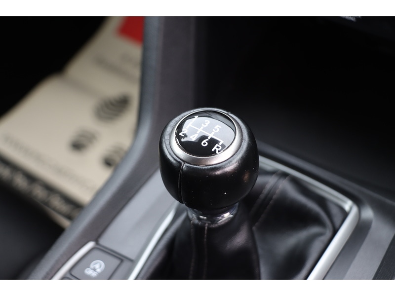 Used Honda Civic 2019 for sale - 76461145: Photo 37