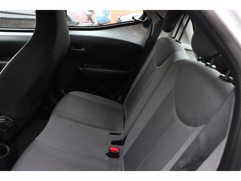 Used Toyota AYGO 2020 for sale - 77159058: Photo 32