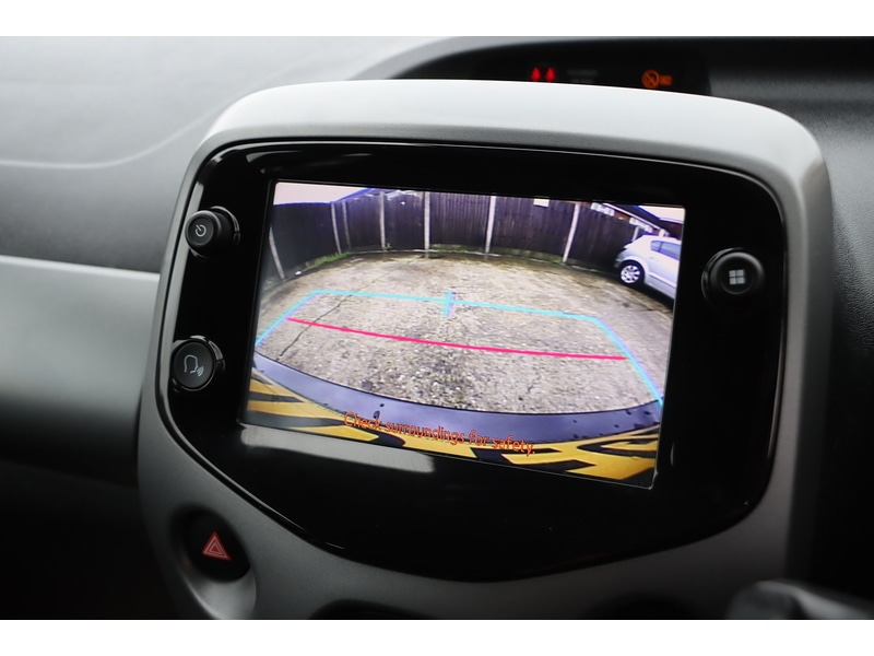 Used Toyota AYGO 2020 for sale - 77159058: Photo 50