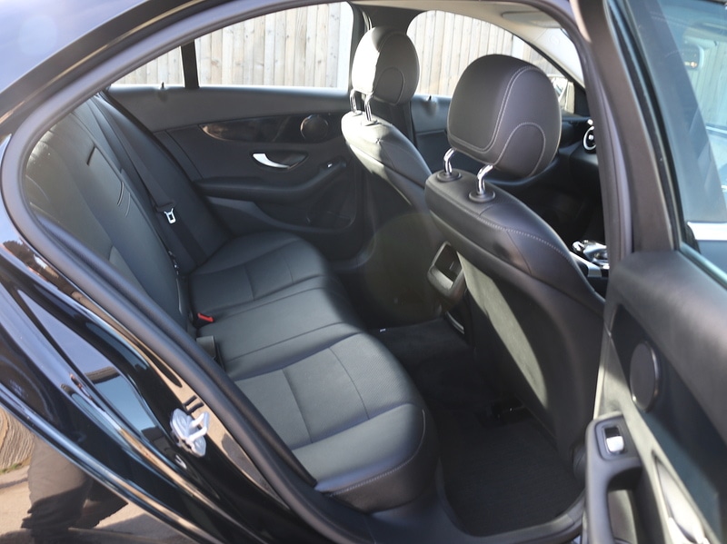 Used Mercedes-Benz C Class 2015 for sale - 76267472: Photo 29