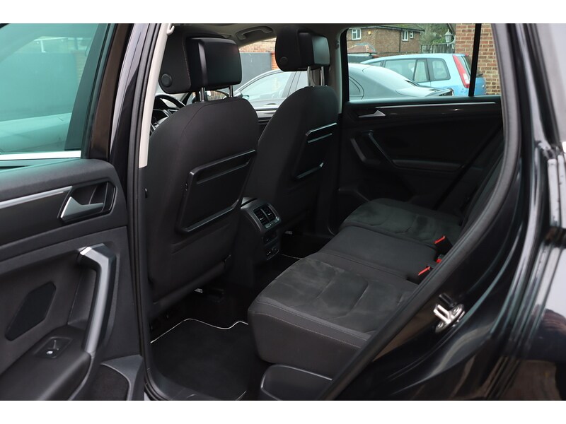 Used Volkswagen Tiguan 2020 for sale - 76791222: Photo 37