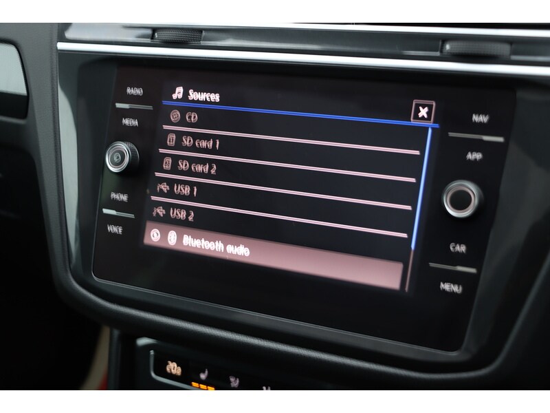 Used Volkswagen Tiguan 2020 for sale - 76791222: Photo 40