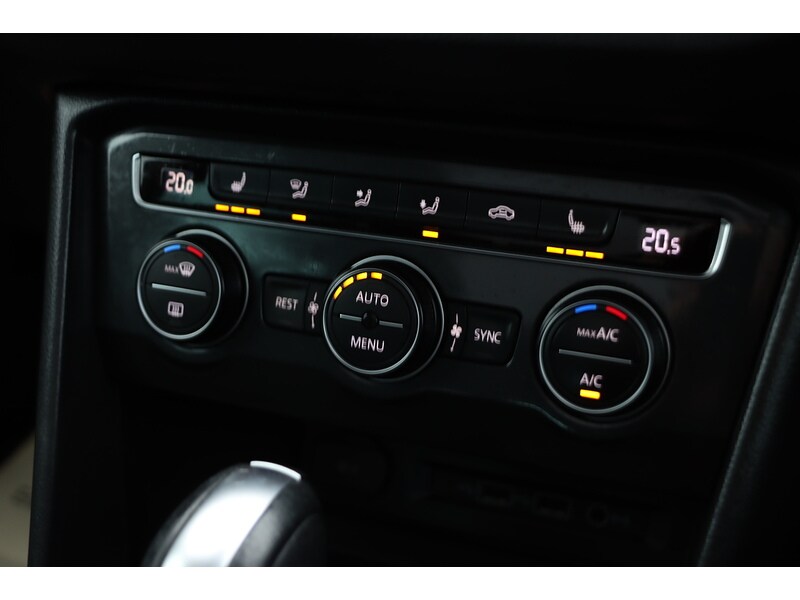 Used Volkswagen Tiguan 2020 for sale - 76791222: Photo 41