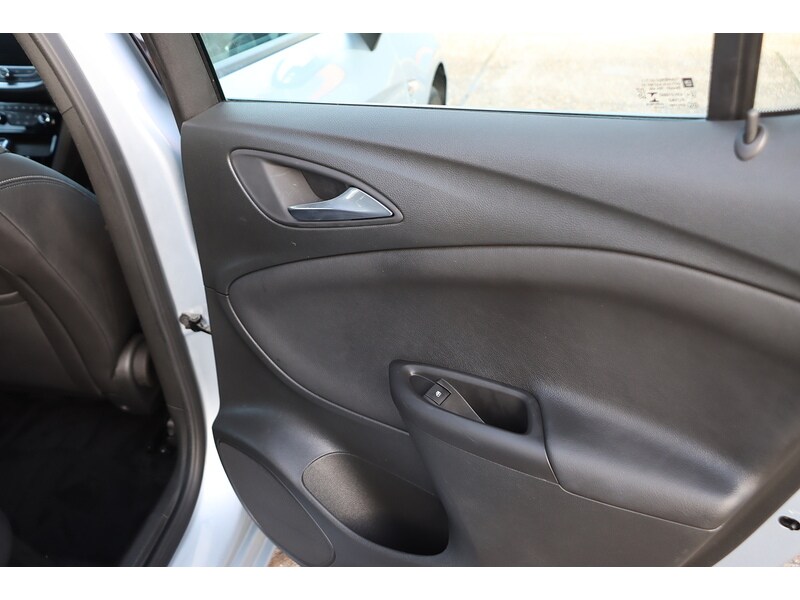 Used Vauxhall Astra 2019 for sale - 77264022: Photo 31