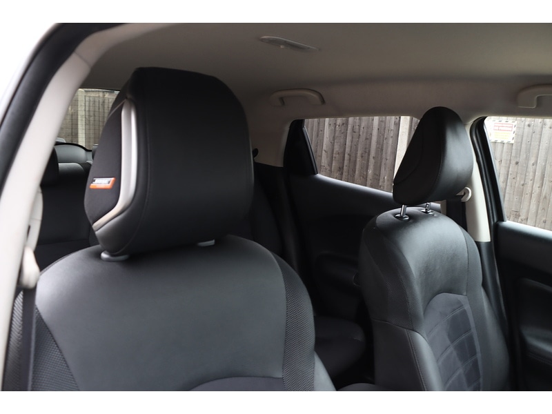 Used Nissan Juke 2018 for sale - 76918039: Photo 17