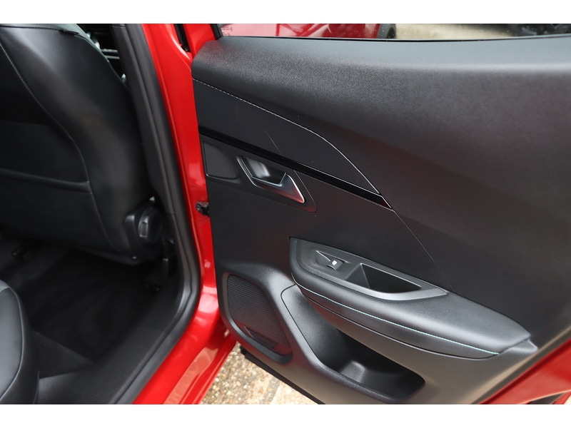 Used Peugeot 2008 2021 for sale - 77282345: Photo 28