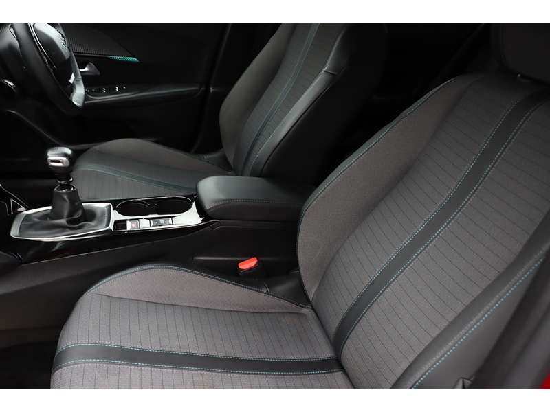 Used Peugeot 2008 2021 for sale - 77282345: Photo 31