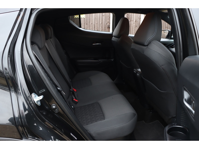 Used Toyota C-HR 2020 for sale - 76918045: Photo 23