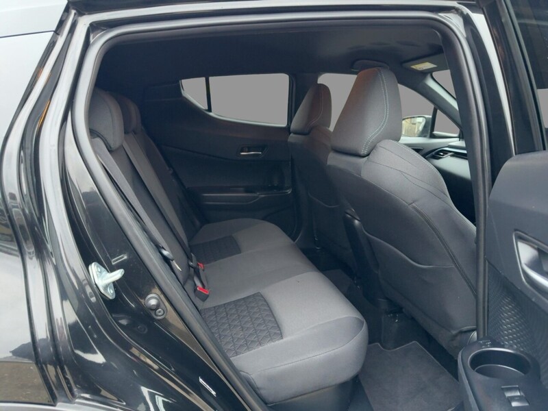 Used Toyota C-HR 2020 for sale - 76918045: Photo 40