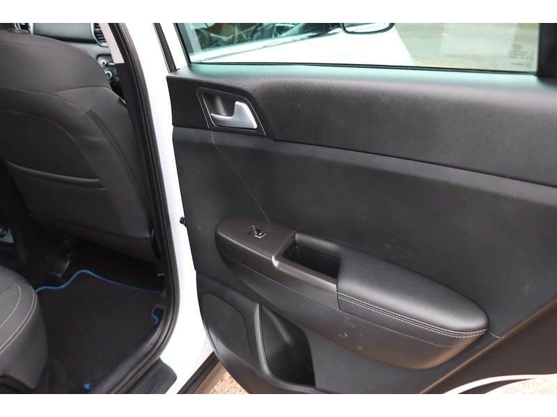 Used Kia Sportage 2017 for sale - 76461160: Photo 29