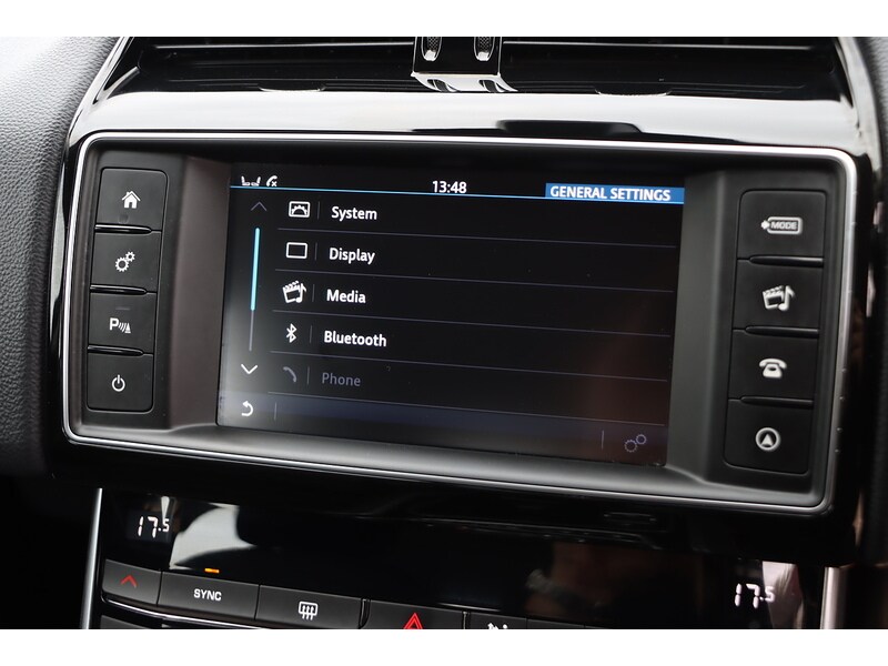 Used Jaguar XE 2017 for sale - 76163706: Photo 13