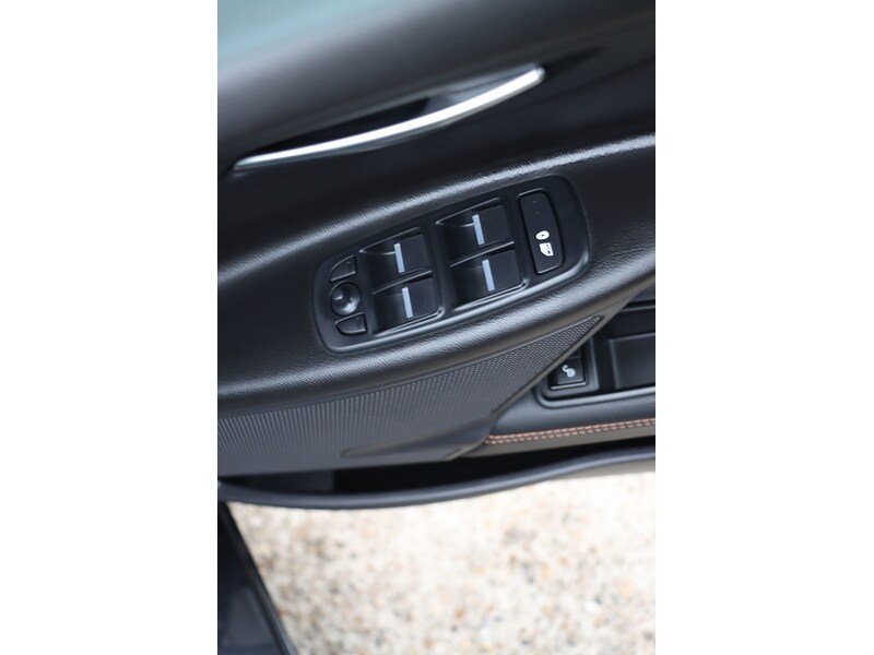 Used Jaguar XE 2017 for sale - 76163706: Photo 25