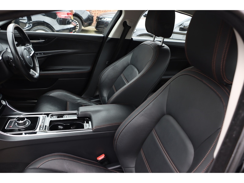 Used Jaguar XE 2017 for sale - 76163706: Photo 43