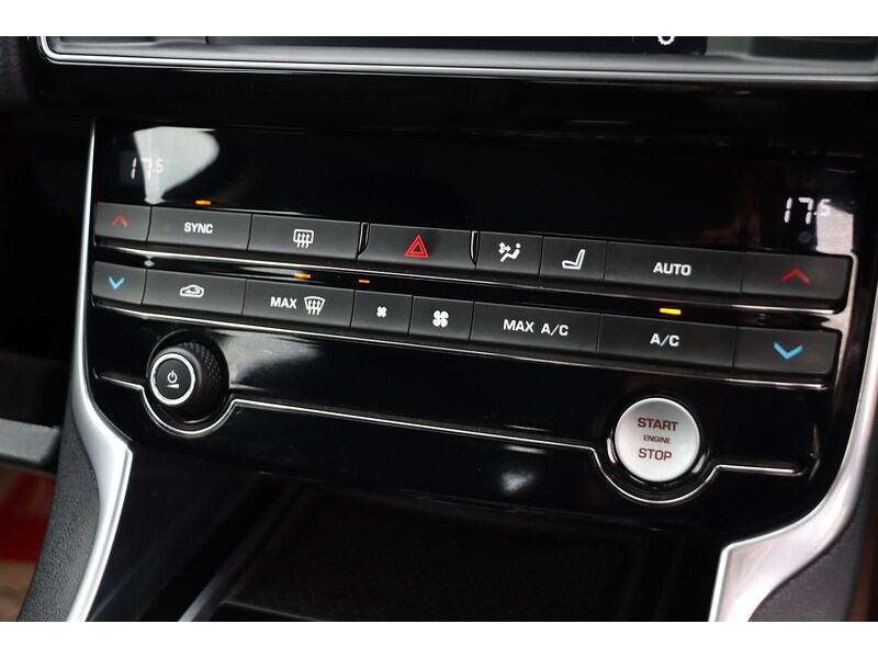 Used Jaguar XE 2017 for sale - 76163706: Photo 52