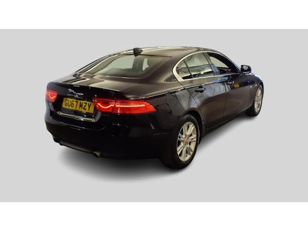 Used Jaguar XE 2017 for sale - 76163706: Photo 5
